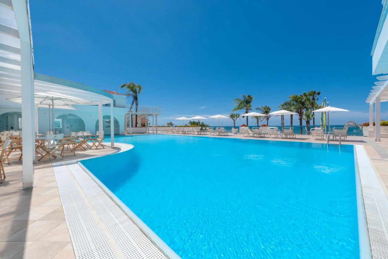 Donnarumma Hotel كاسال فيلينو المظهر الخارجي الصورة