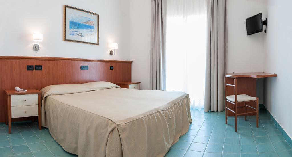 Donnarumma Hotel كاسال فيلينو المظهر الخارجي الصورة